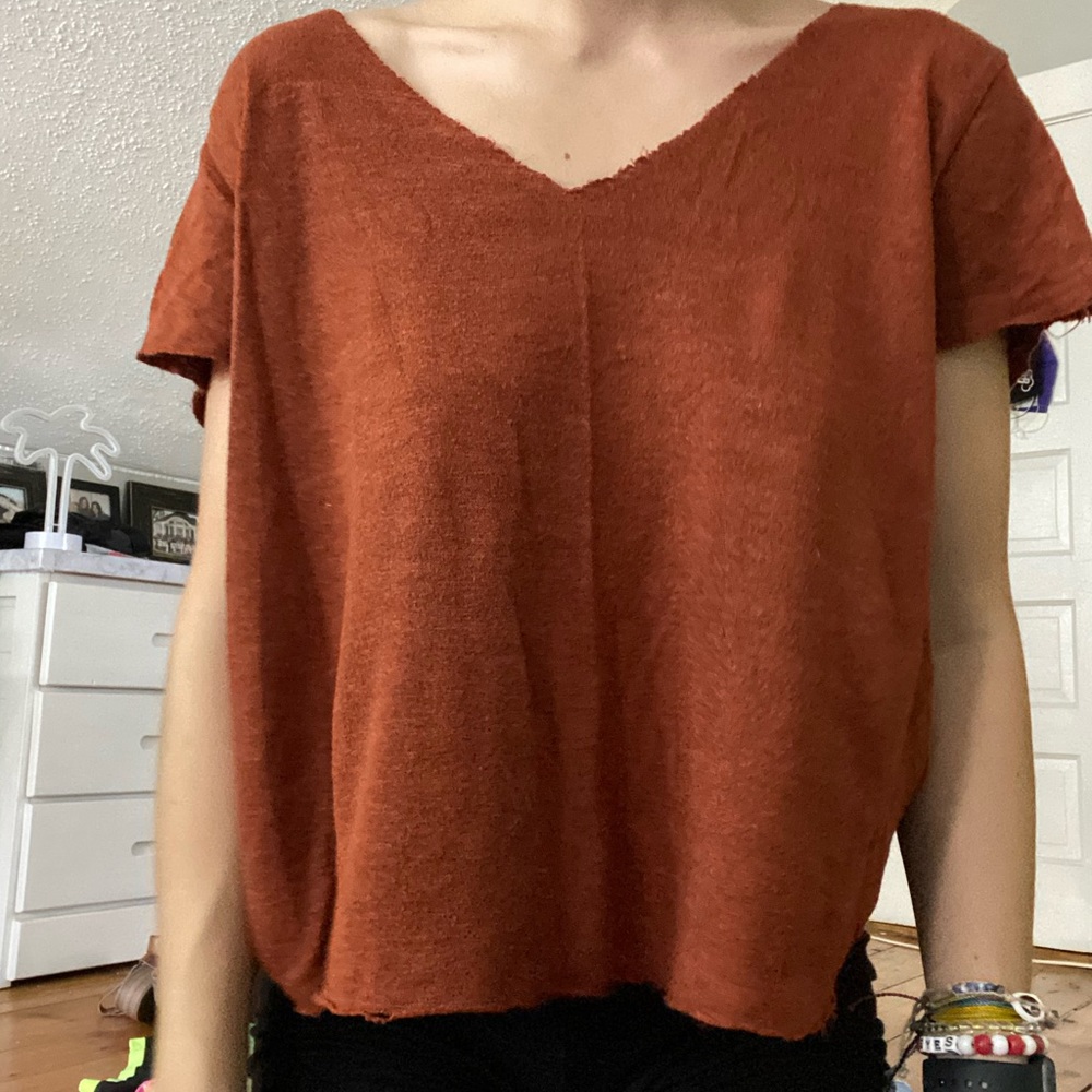 rust orange tee